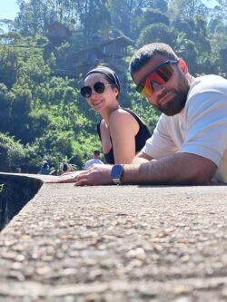 Step into a world where history and nature meet. Experience the breathtaking views from the iconic Nine Arch Bridge as JLK Tours takes you on a journey through Sri Lanka’s most scenic landscapes.